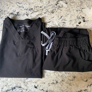 Blackj jogger scrub set